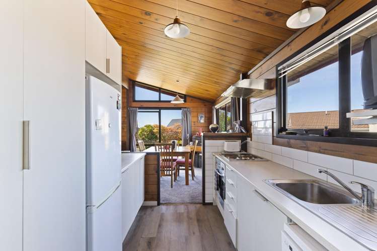 2 Honnor Place Hurdon_19