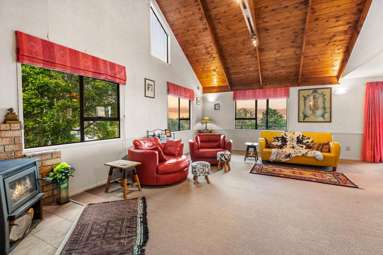 42 Elizabeth Drive_2