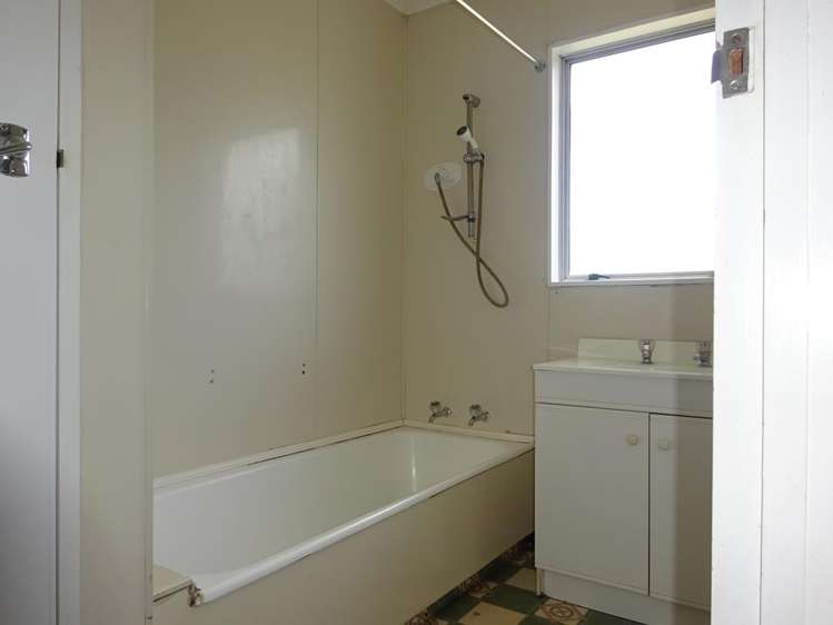 3A Raleigh Place 10480_1