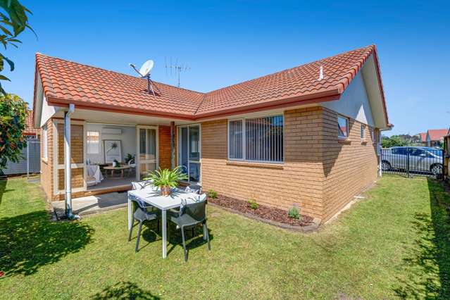 8/262 Centreway Road Orewa_2