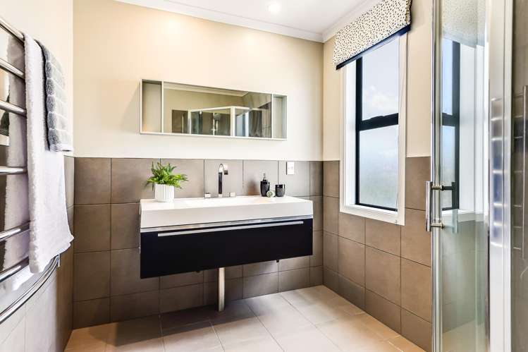 132d Firth Street Hamilton East_21