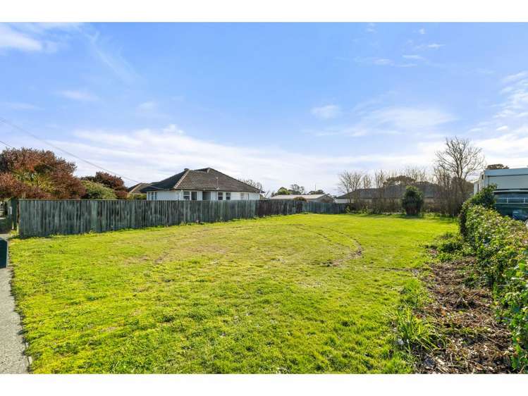 68 Aldershot Street Aranui_1