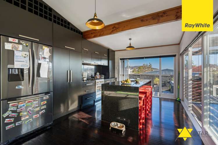 44 Archibald Road Kelston_2