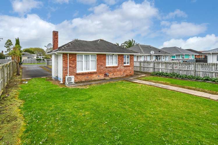 94 Hills Road Otara_9