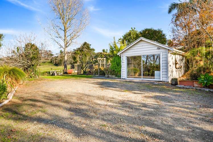 391 Pine Valley Road Dairy Flat_23