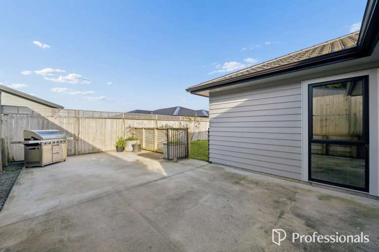 6 Jack Vaughan Grove Wainuiomata_21