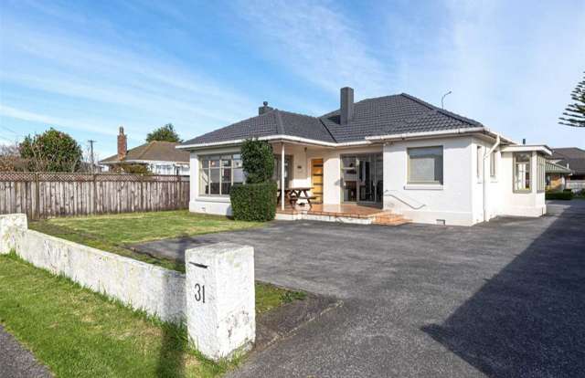 Charming 4BR Family Home in Papatoetoe