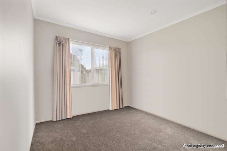 8/8 Village Place Tuakau_9