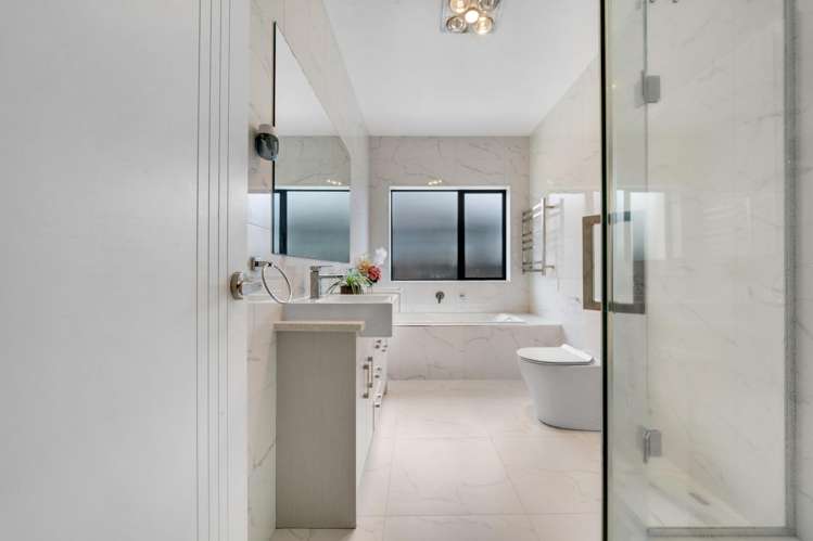 6 Kakabeak Way Takanini_12