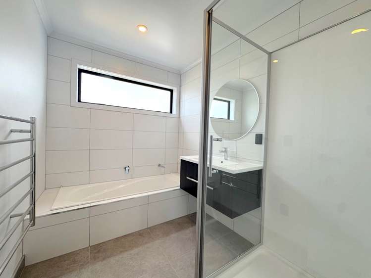 13 Tirikatene Avenue Paerata_6