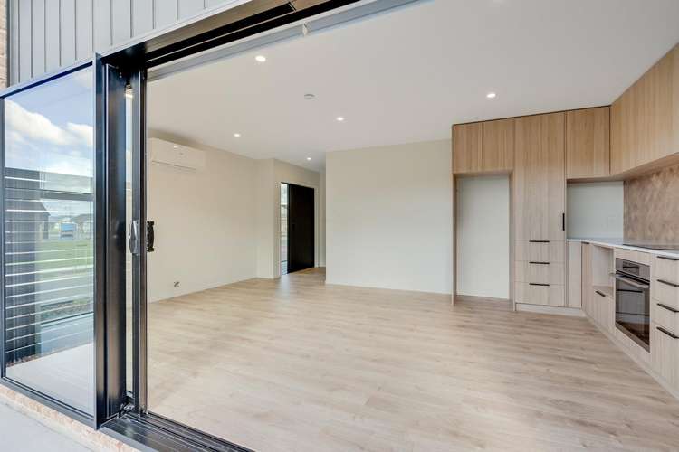 14 Richards Street 11373_3
