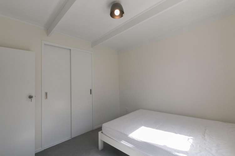 1/10 Robert Street 1660_8