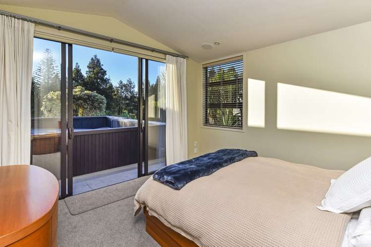 11 Kahikatea Close Campbells Bay_8