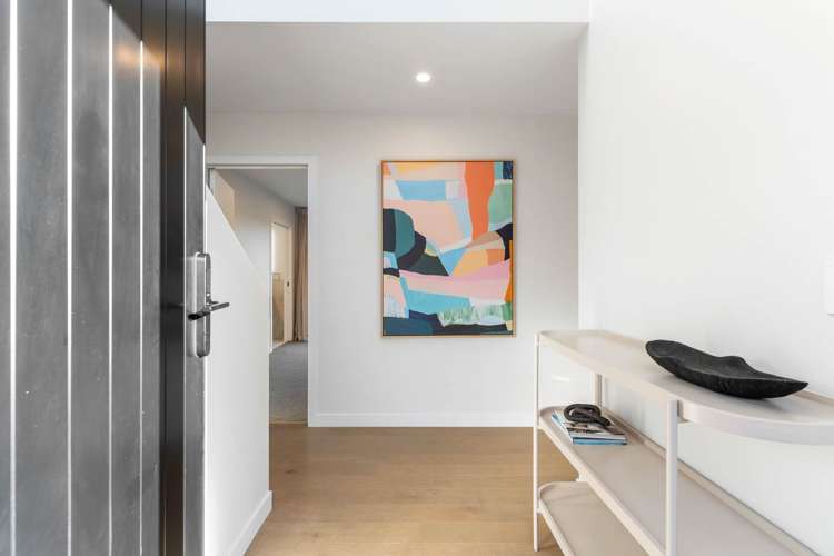 10b Clairville Crescent Wai O Taiki Bay_14