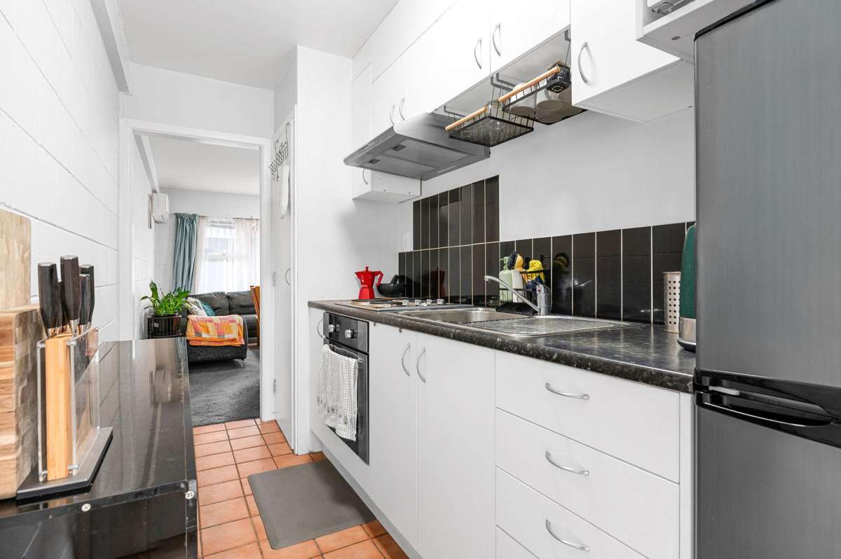 3/25A Abbotsford Street_1