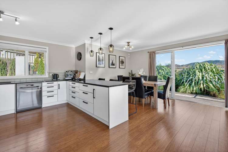 46 Ruthven Road Wainuiomata_7