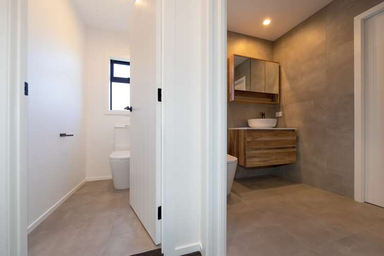 8 Avenue Road Greenmeadows_13