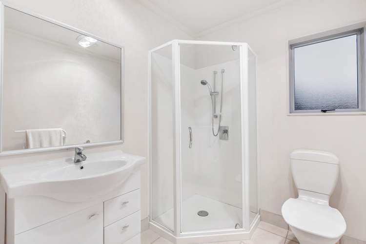 29/1 Piriti Drive Te Atatu Peninsula_9