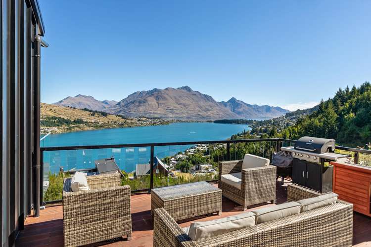 4 Luckie Lane Queenstown Hill_9