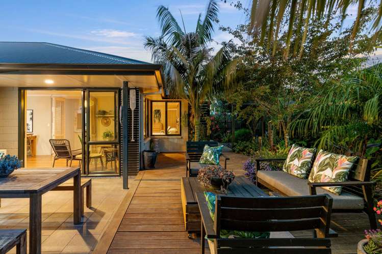 18 Oriental Parade Papamoa_43