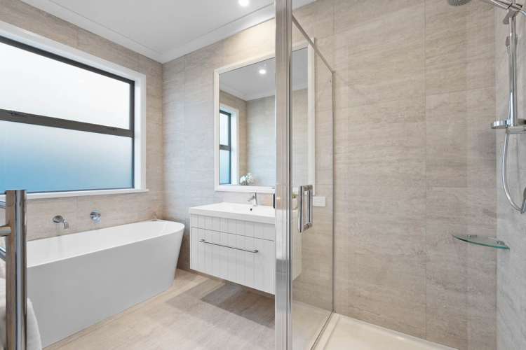 42 Tipu Crescent Wainui_12