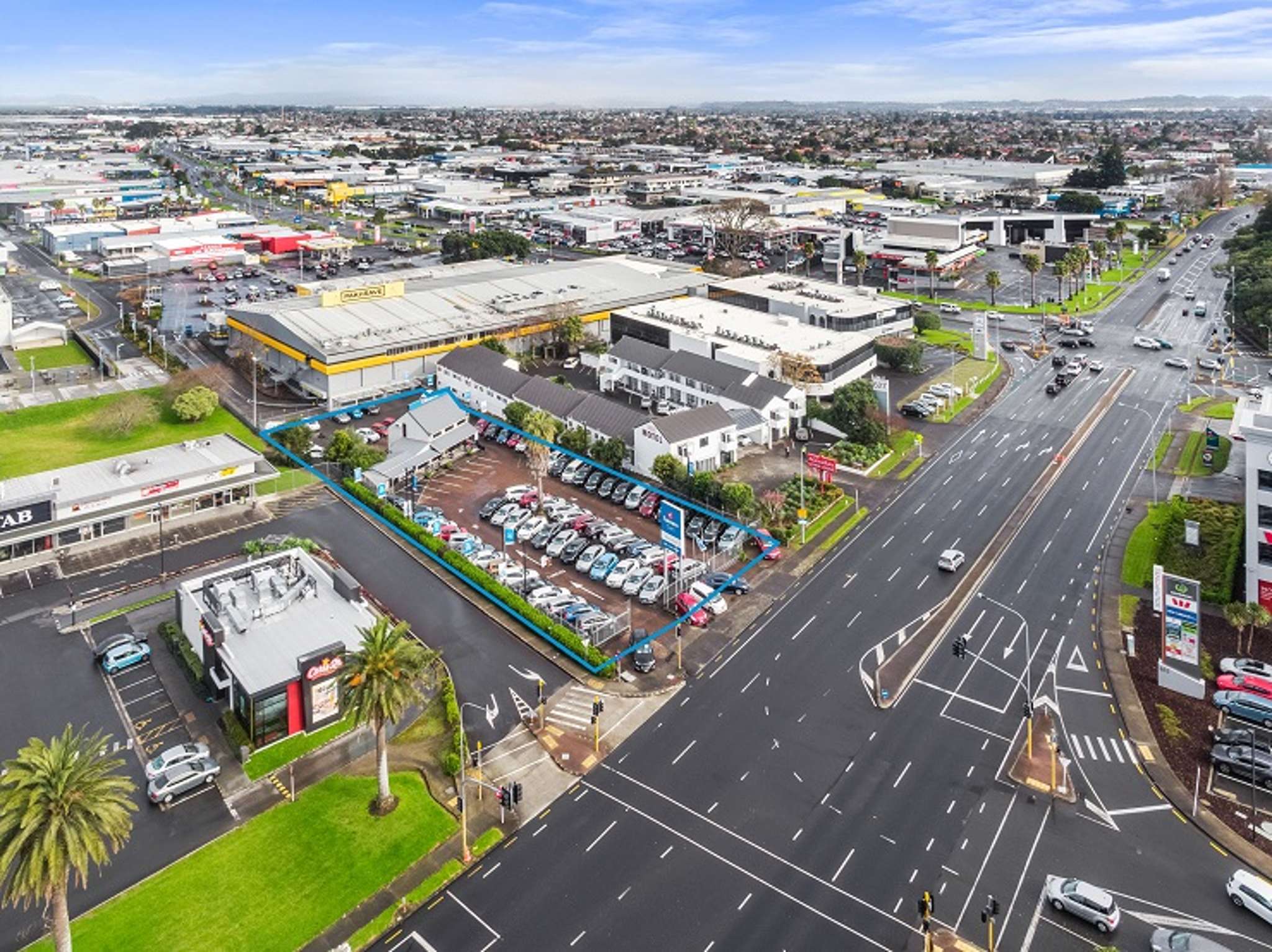 Freehold development site with holding income in Manukau’s growth core