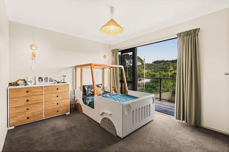 247 Whirinaki Road Bay View_10