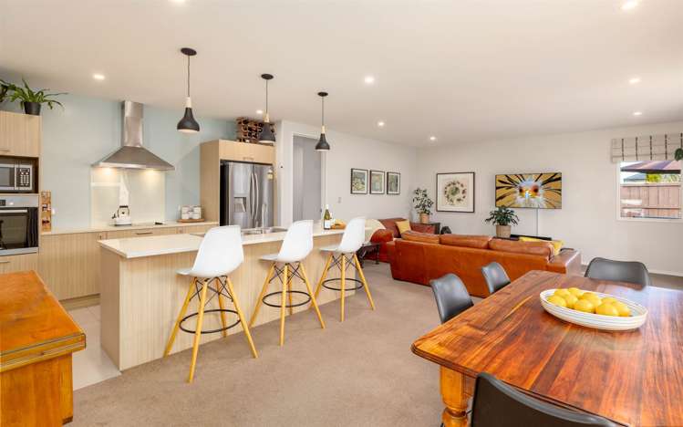 22 Oaks Drive Lincoln_1