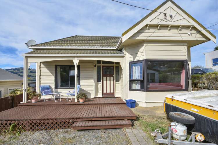 5 Athol Place Ravensbourne_0