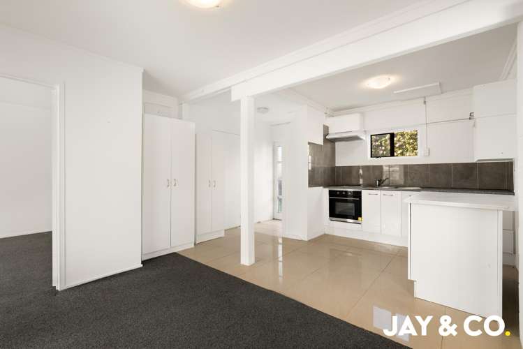 26 Challen Close Conifer Grove_9