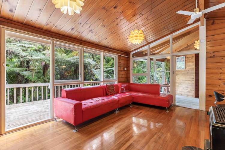 26 Sylvan Valley Avenue Titirangi_17