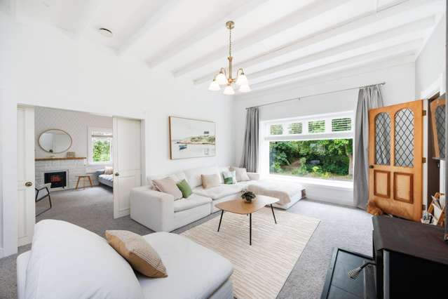 1435 Waughs Road Aorangi_3