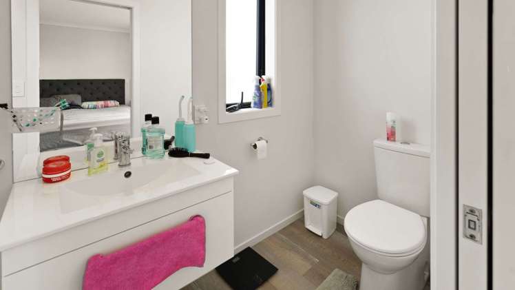 10 Foley Grove Pyes Pa_16