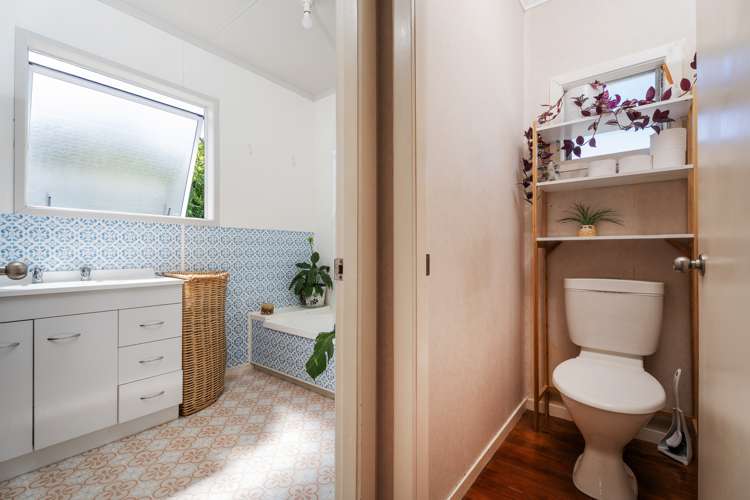 3 Daphne Road Tairua_17