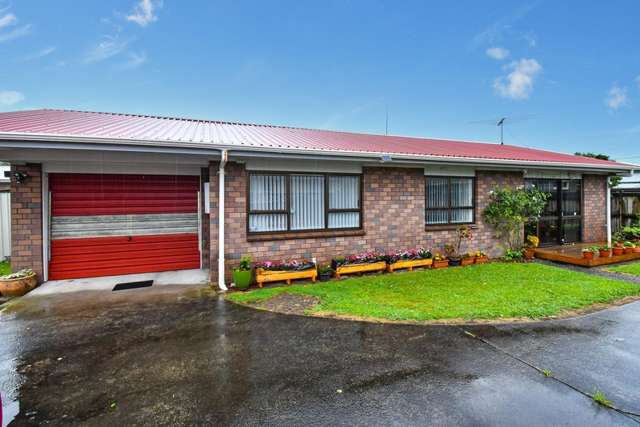 2/24 Grove Road Papakura_1