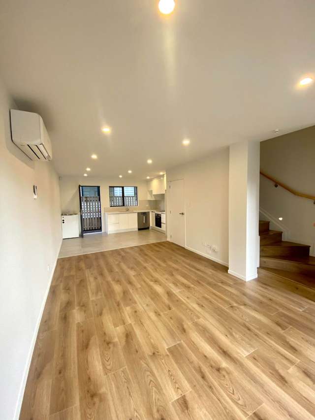 1D Dundale Avenue Blockhouse Bay_4