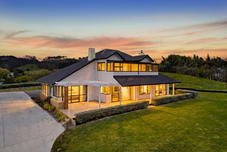 384 Pine Valley Road Dairy Flat_11