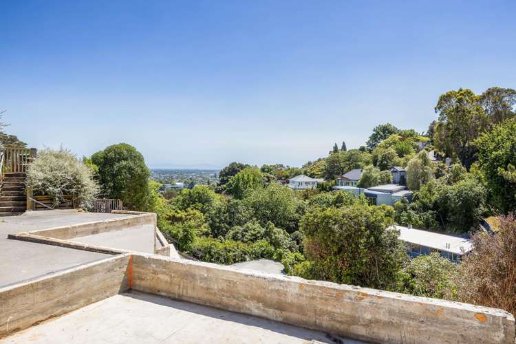 1-2/42F Valley Road Cashmere Hills_6