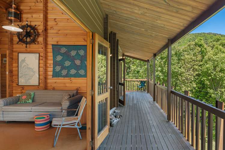 230 Moetapu Bay Road Anakiwa and Surrounds_8