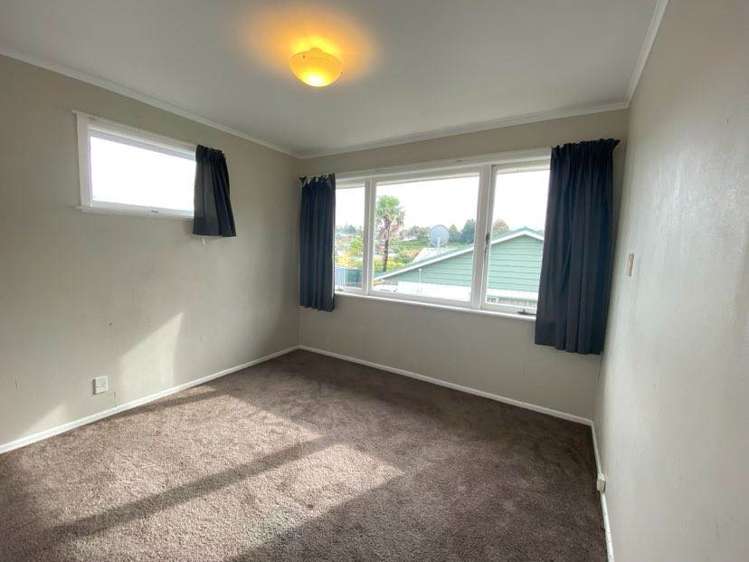 16A Bristol Avenue Brookfield_8