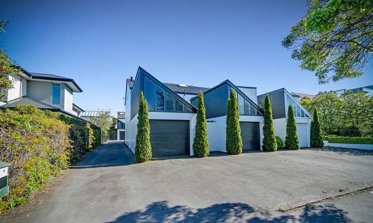 1/99 Aikmans Road Merivale_18