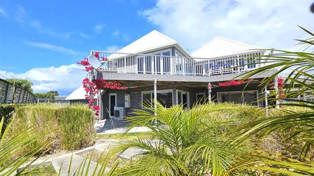 100 Cordyline Crescent Matarangi_1