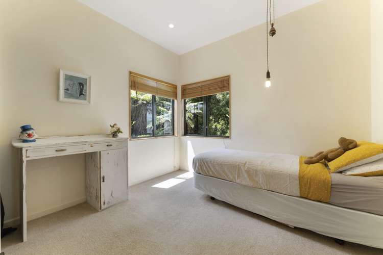 63 Ranfurly Road Feilding_17