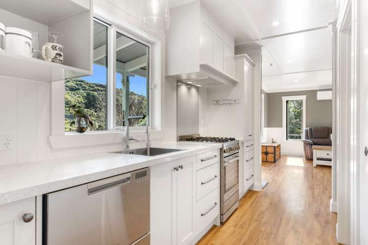 16 Angle Street Picton_11