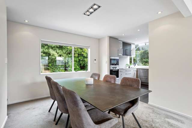8/17 Chatfield Place Remuera_4