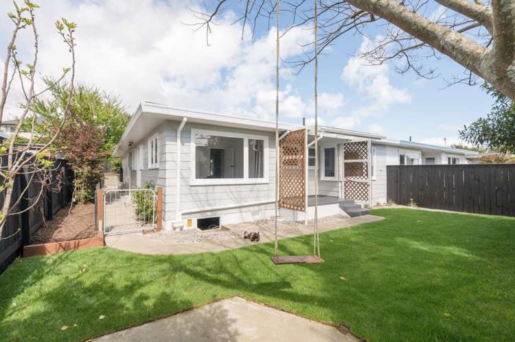 2/12 Bodmin Street Marybank_7