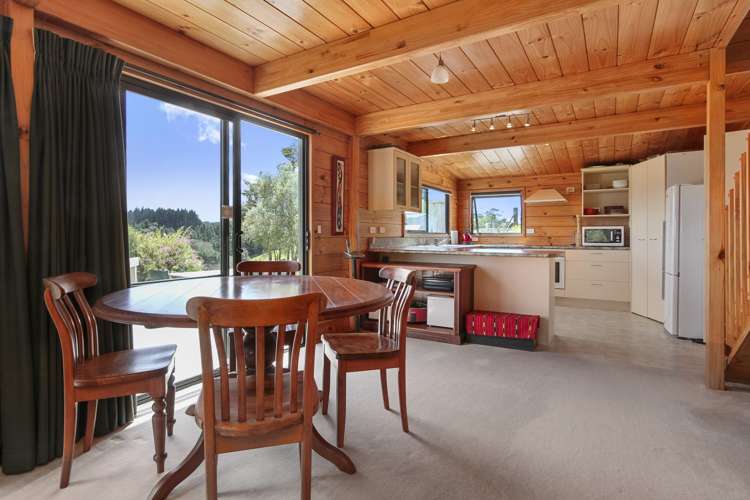 748 Ridge Road Riverhead_4