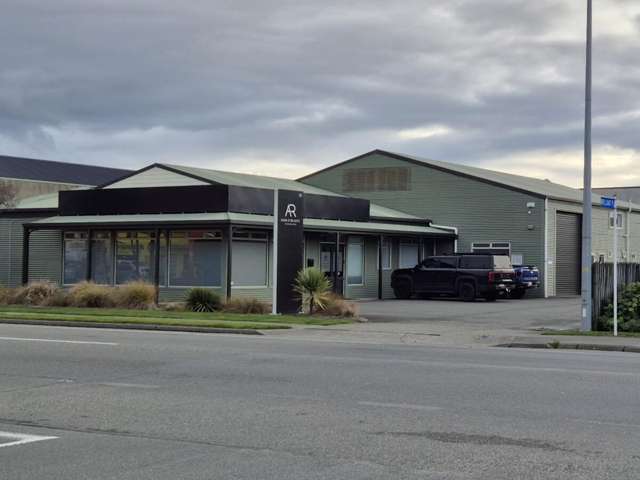 Nayland Road - Showroom | Office | Warehouse