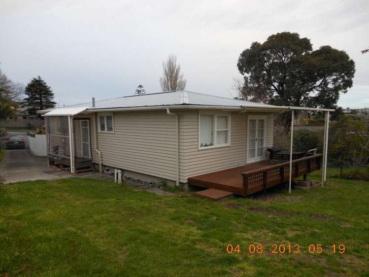 2/7 Oteha Valley Road Northcross_5