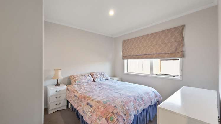 27 Carroll Place Owhata_10